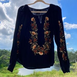 Karen Kane Black Top with Orange and Cream Floral Embroidery Size: S